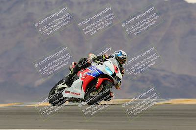 media/Jan-14-2023-SoCal Trackdays (Sat) [[497694156f]]/Turn 9 Set 2 (1130am)/